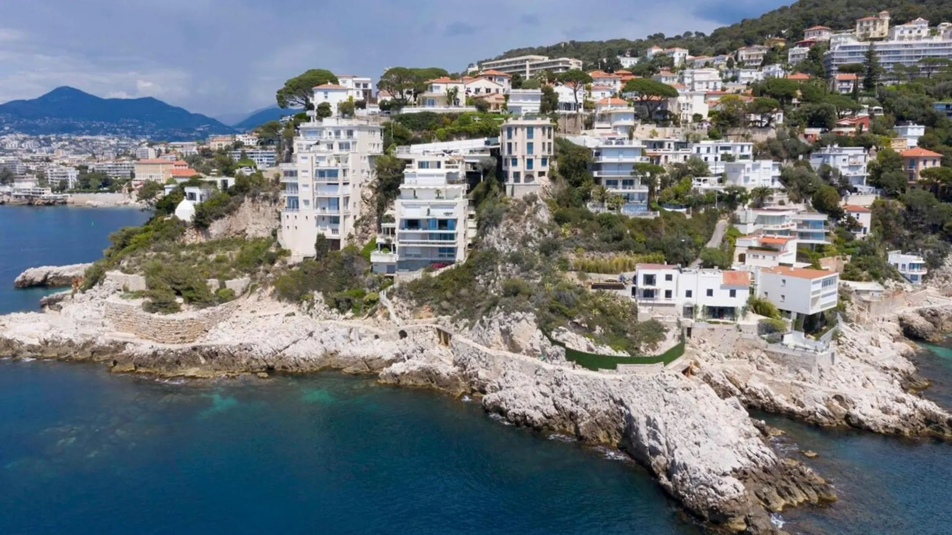 06A1 - Just Like On A Boat Sailing On The Sea Apartment Nice France
